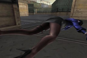 cf游戏中为何总是死亡？