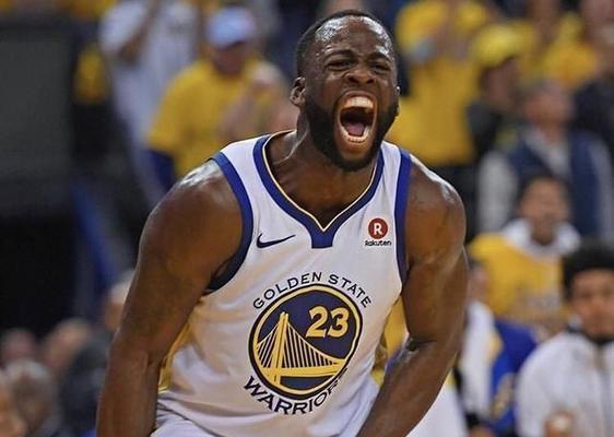 NBA2K21中最强的D.格林属性能力详解（D.格林在游戏中的表现和使用技巧）  第2张