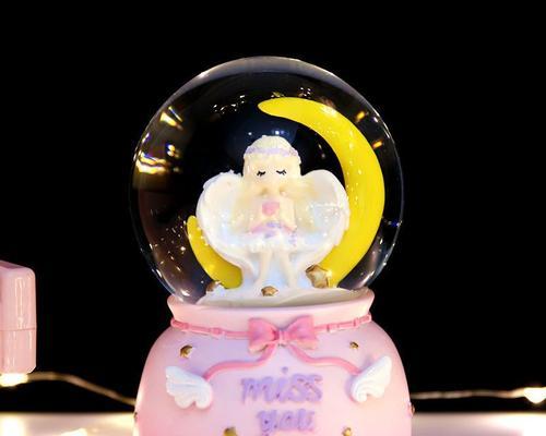 探索魔法世界的奥秘——幸运水晶球的制作与用途（创造魔法的神奇工具）  第1张
