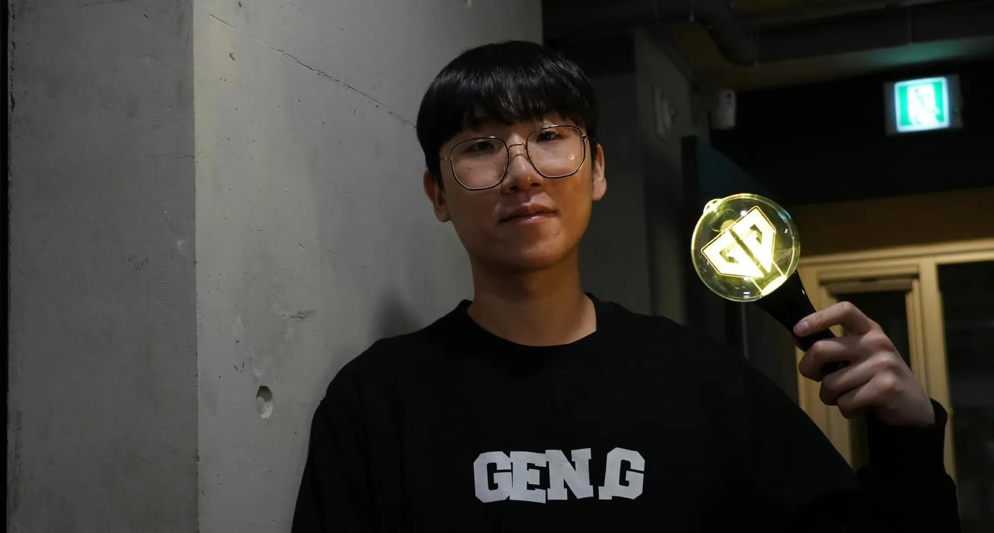 海外网友热议GEN斩获沙特杯冠军:中单差距太大！BO3模式拯救了LPL  第7张