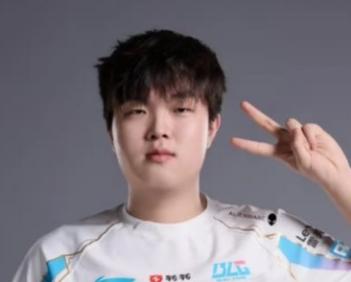 BLG请来Rookie的老大哥执教，shaodw即将代替北川成为BLG新打野  第7张