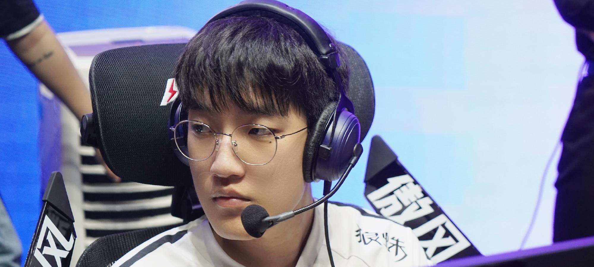 LPL“打满冠”迎来首胜！被垫底队逼入绝境，赢比赛全靠对手送？  第7张