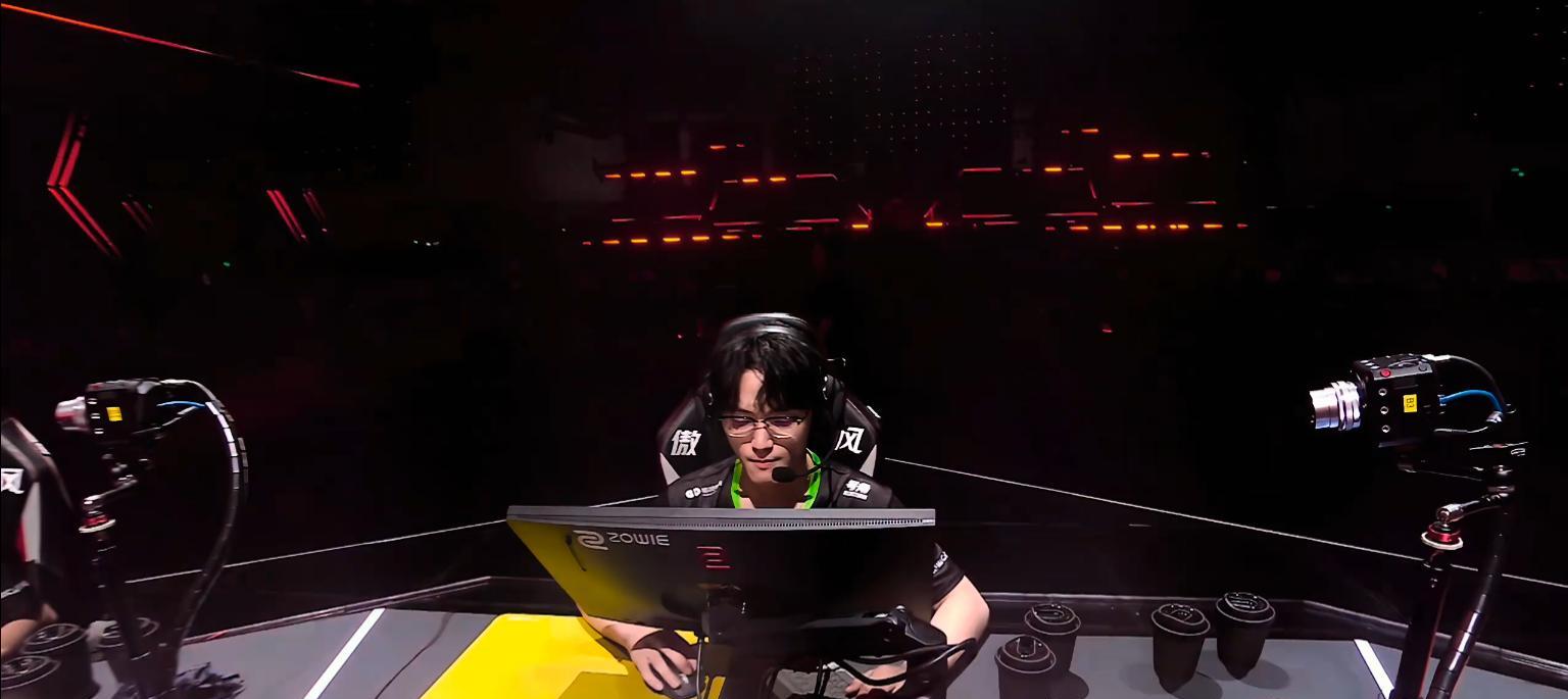 VCTCN：Akeman火力全开枪法精准，DRG2-1力克XLG挺进胜决  第5张